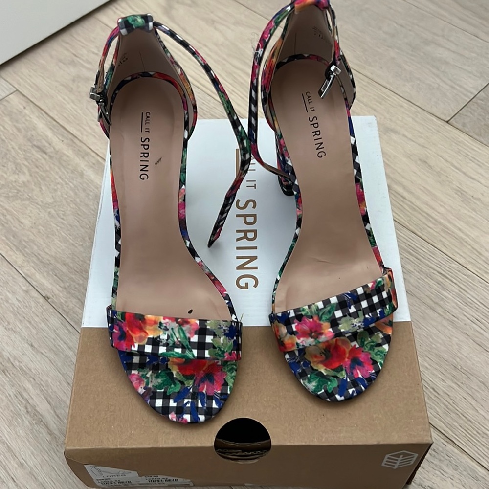 Floral and gingham heel - size 7